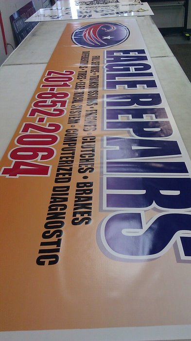 gs-vehiclegraphics-banner-signs-011